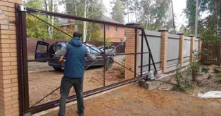 Купить услугу монтаж ворот Таганрог, цена от 2603 руб.